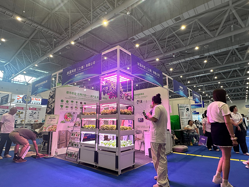 hydroponics equipment suppliers